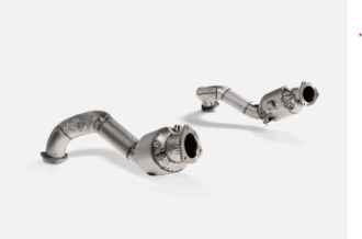 AKR Link Pipe Set - Titanium